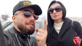 Due sconosciuti fottono
