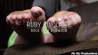 Ruby Sinclaire Sole View 口交预览